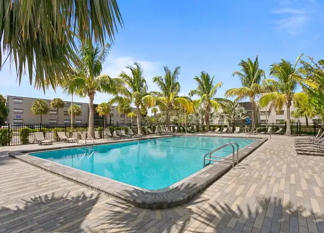 Property at Zura Bay - 111 73rd Ave N, Saint Petersburg, FL, 33702, 0 beds, 1 bath, [object Object]