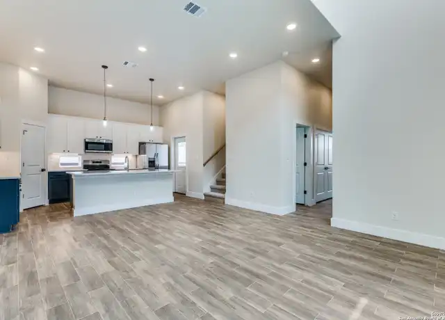 Property at 2132 Paniolo Dr, Boerne, TX, 78006, 2 beds, 2.5 baths, [object Object]