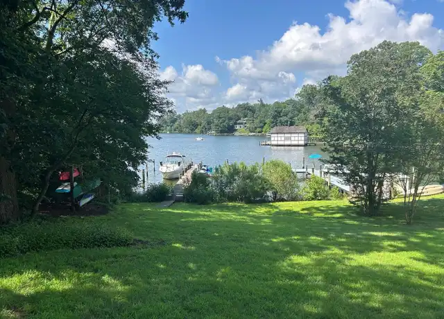 Property at 2660 Green Briar Ln Unit B, Annapolis, MD, 21401, 2 beds, 2 baths, [object Object]