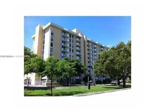Property at 2020 NE 135th St, North Miami, FL, 33181, 2 beds, 2 baths, [object Object]