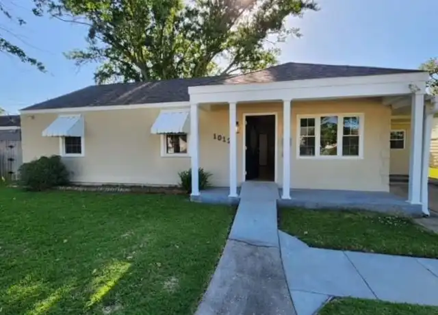 Property at 1012 Lillian St, Metairie, LA, 70001, 4 beds, 1 bath, [object Object]