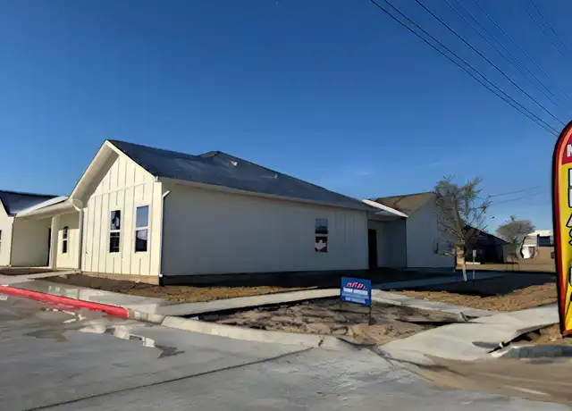 Property at 1901 E Sabine St Unit 304, Victoria, TX, 77901, 2 beds, 2 baths, [object Object]