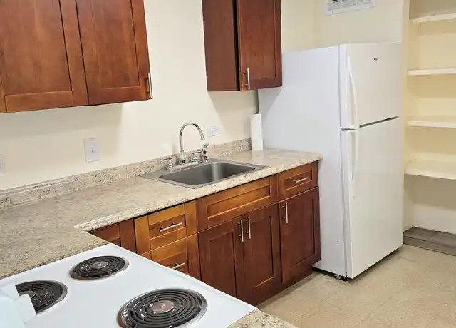 Property at 111 Kahului Beach Rd, Kahului, HI, 96732, 2 beds, 1.5 baths, [object Object]