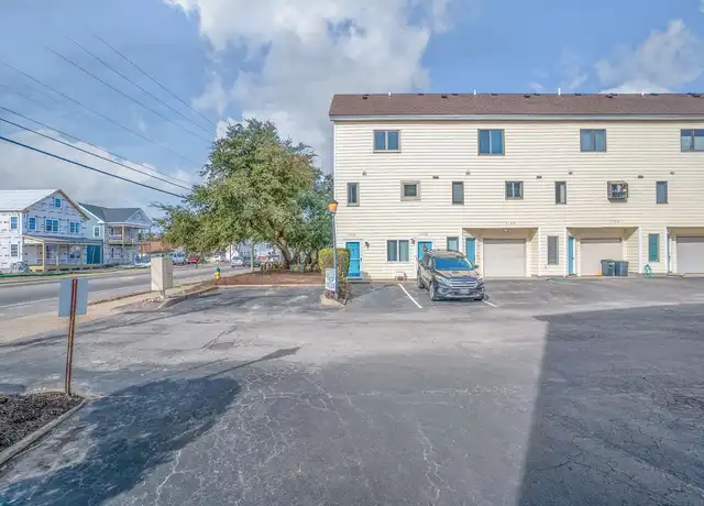 Property at 3154 E Ocean View Ave Unit 1, Norfolk, VA, 23518, 2 beds, 2.5 baths, [object Object]