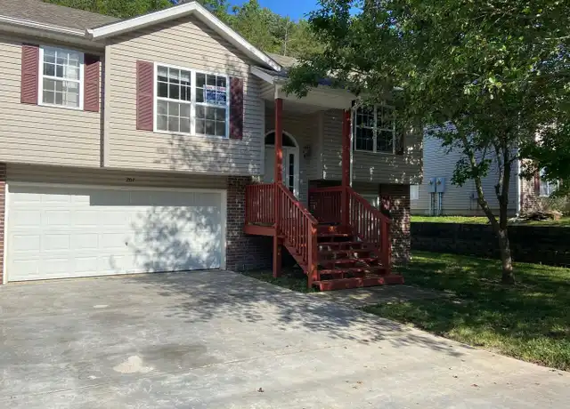 Property at 207 Van Buren Rd, Branson, MO, 65616, 3 beds, 3 baths, [object Object]