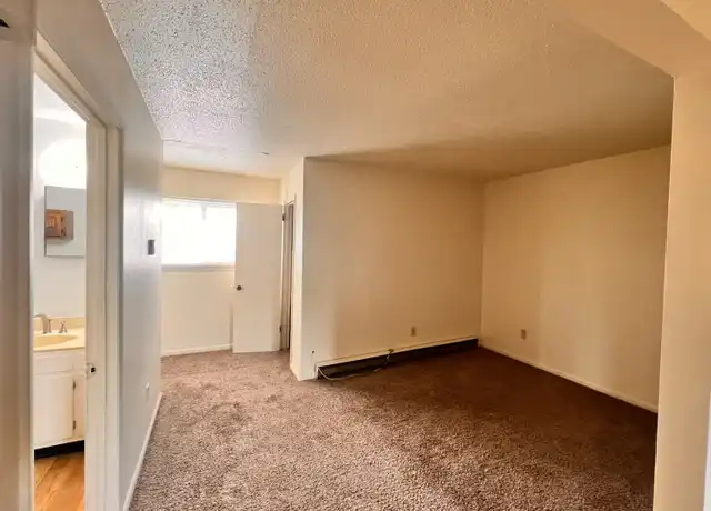 Property at 143 Hendricks Blvd, Chattanooga, TN, 37405, 1 bed, 1 bath, [object Object]