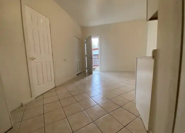 Property at 4841 S Loomis Blvd Unit 1R, Chicago, IL, 60609, 1 bed, 1 bath, [object Object]