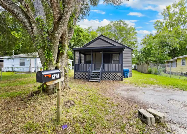 Property at 821 Leonard St, Brooksville, FL, 34601, 3 beds, 1 bath, [object Object]