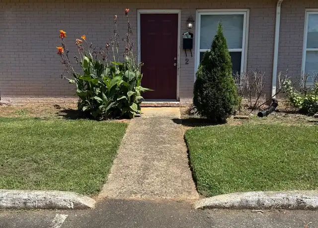 Property at 900 Rowan St #2, Charlotte, NC, 28208, 2 beds, 1.5 baths, [object Object]
