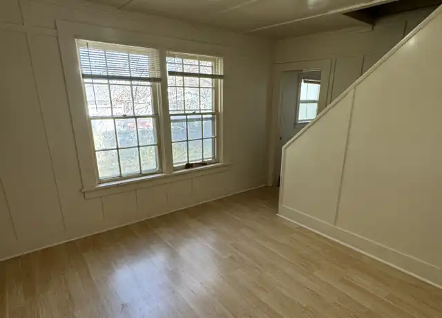 Property at 713 Cedar Ave, Weed, CA, 96094, 3 beds, 2 baths, [object Object]