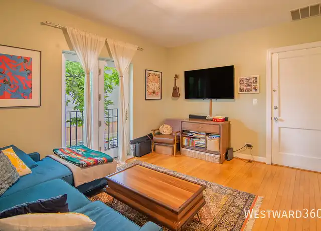 Property at 2920 W Schubert Ave Unit 2, Chicago, IL, 60647, 2 beds, 1 bath, [object Object]