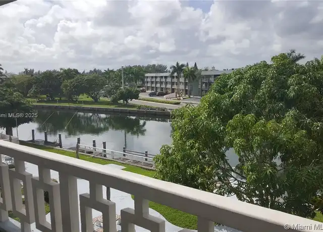 Property at 467 Golden Isles Dr #306, Hallandale Beach, FL, 33009, 1 bed, 1 bath, [object Object]