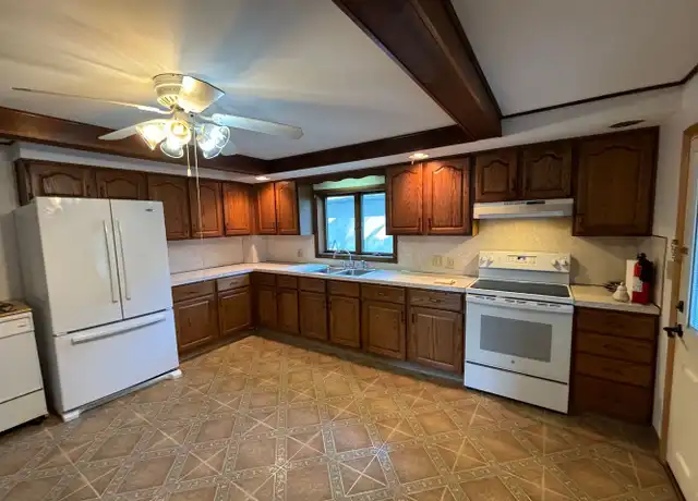 Property at 417 New York St #419, Scranton, PA, 18509, 3 beds, 1 bath, [object Object]