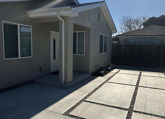 Photo of 704 N Tajauta Ave, Compton, CA 90220