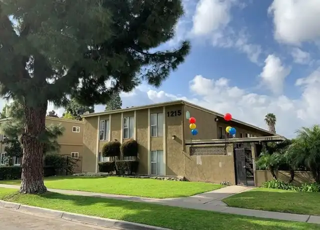Property at 1215 N Dresden Pl Unit 8, Anaheim, CA, 92801, 1 bed, 1 bath, [object Object]