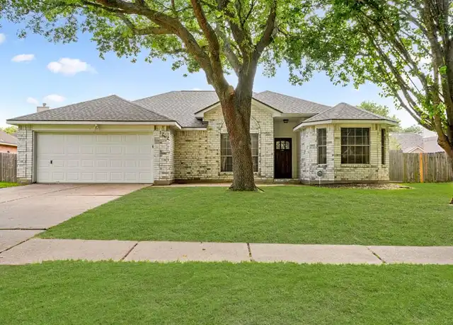 Property at 1242 Hunter Wood Dr, League City, TX, 77573, 3 beds, 2 baths, [object Object]