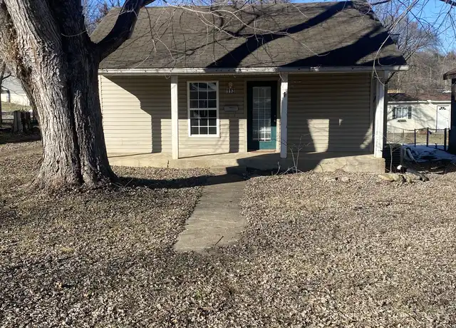 Property at 113 E Sand St, Pacific, MO, 63069, 2 beds, 1 bath, [object Object]