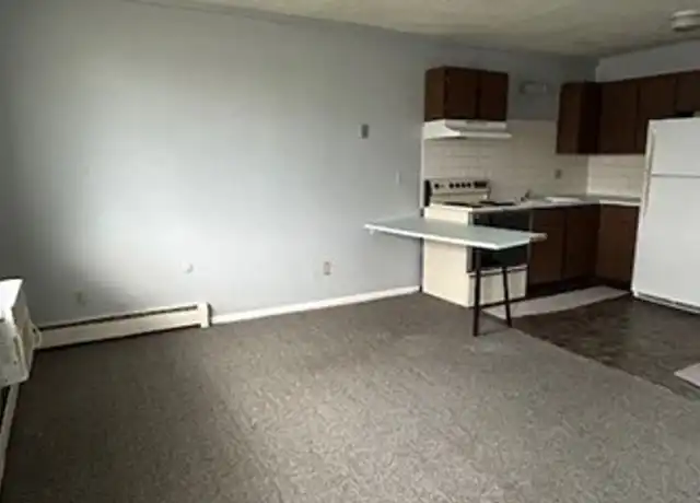 Property at 2547 Manchester Rd Unit 3, Akron, OH, 44319, 1 bed, 1 bath, [object Object]