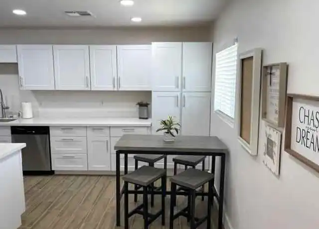 Property at 1532 W 6th St, Mesa, AZ, 85201, 1 bed, 1 bath, [object Object]