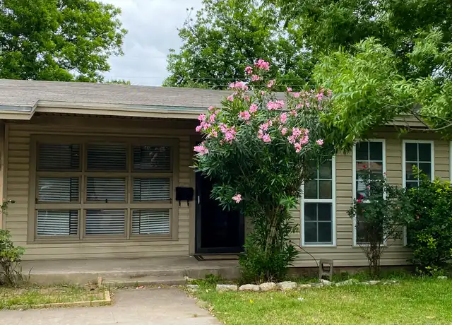 Property at 2217 N 41st St, Waco, TX, 76708, 2 beds, 1 bath, [object Object]