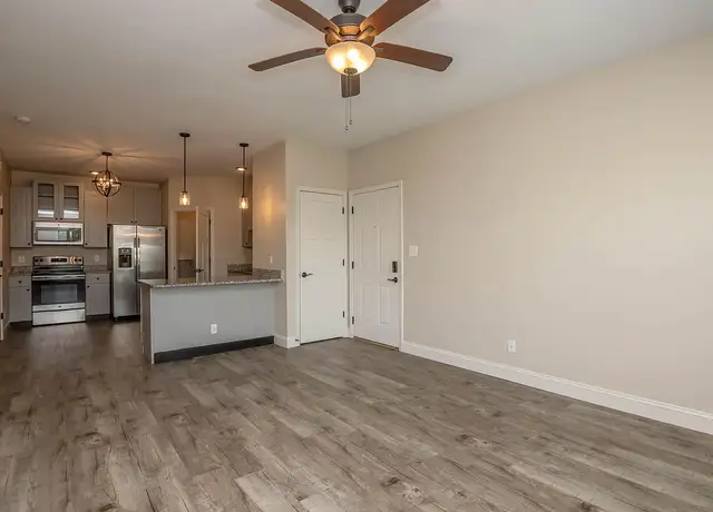 Photo of 1828 Beckett Dr, Clarksville, TN 37042