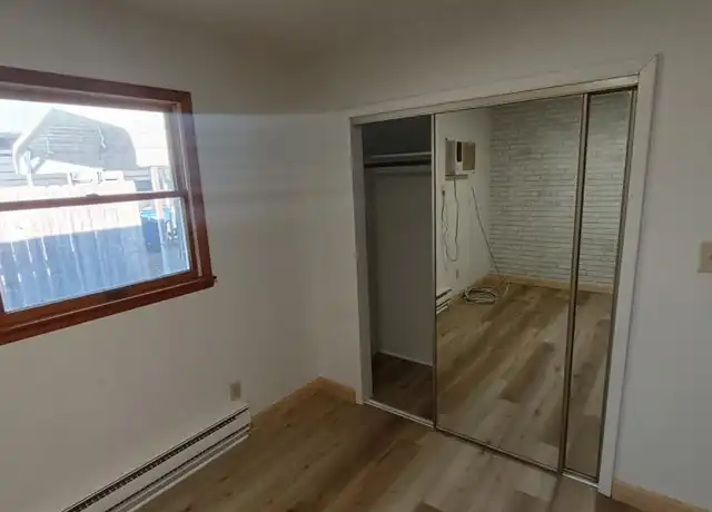 Property at 110 E Charles St, West Frankfort, IL, 62896, 1 bed, 1 bath, [object Object]