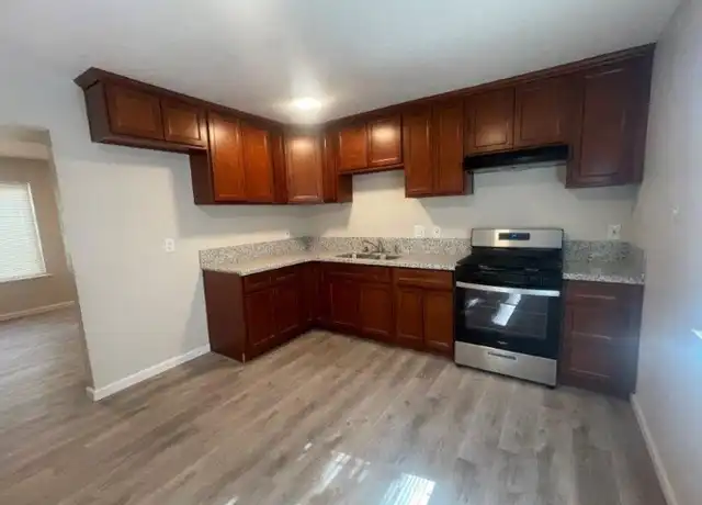 Property at 2556 27th St Unit 5, Sacramento, CA, 95818, 2 beds, 1 bath, [object Object]