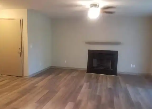Property at 610 Montclair Dr, Wilmington, NC, 28403, 1 bed, 1 bath, [object Object]