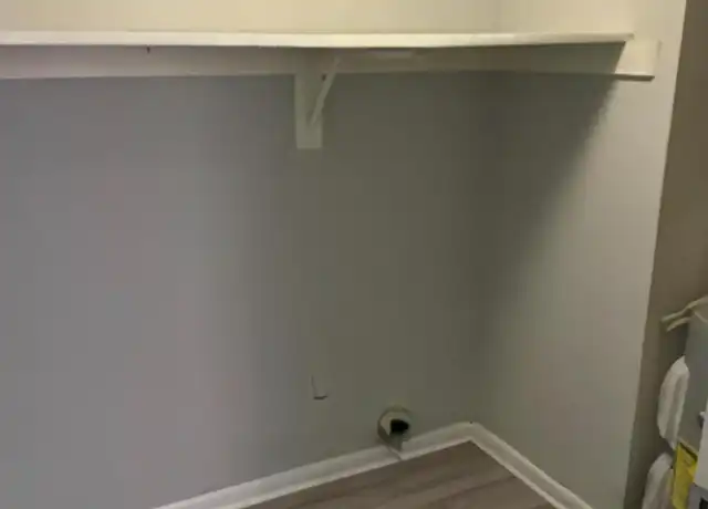 Property at 610 Montclair Dr, Wilmington, NC, 28403, 1 bed, 1 bath, [object Object]