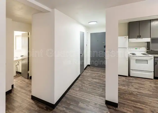 Property at 1947 College Heights Rd Unit 203C, Manhattan, KS, 66502, 2 beds, 1 bath, [object Object]