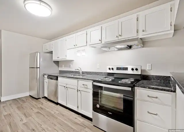Property at 835 S Timmers Ln Unit 855 14, Appleton, WI, 54914, 2 beds, 1 bath, [object Object]