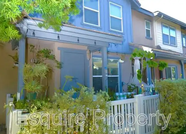 Property at 320 Harbor Breeze Dr, Port Hueneme, CA, 93041, 3 beds, 2.5 baths, [object Object]