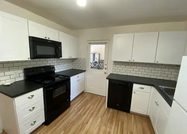 Property at 8311 Hathaway Dr Unit B, Austin, TX, 78757, 2 beds, 1 bath, [object Object]
