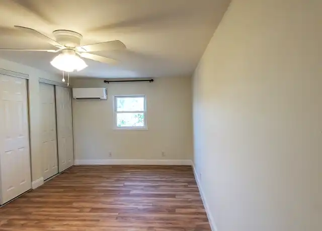 Property at 912 Lake Jessie Dr, Winter Haven, FL, 33881, 1 bed, 1 bath, [object Object]