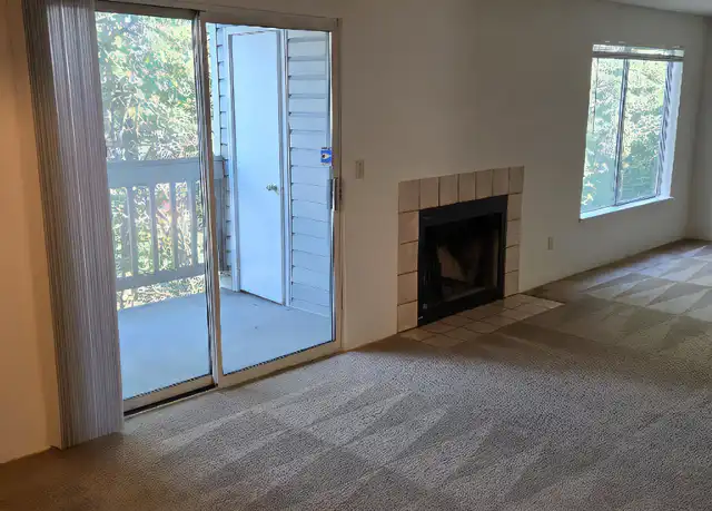 Property at 12716 13th Ln SW Unit C4, Burien, WA, 98146, 2 beds, 1.5 baths, [object Object]