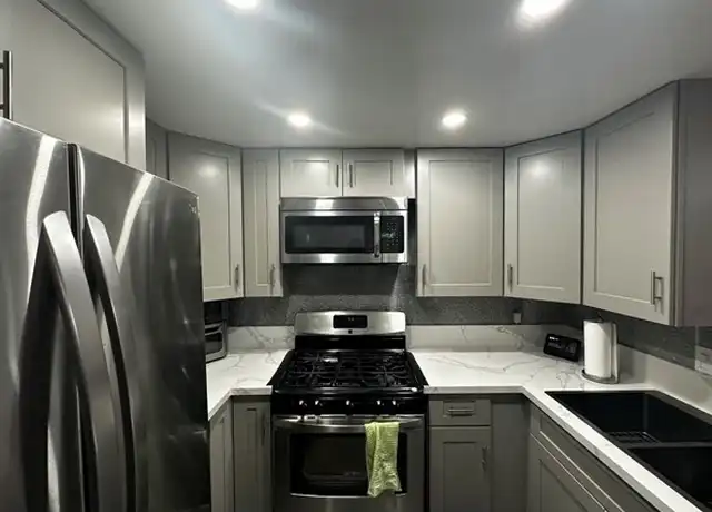 Property at 700 W 3rd St Unit A105, Santa Ana, CA, 92701, 1 bed, 1 bath, [object Object]