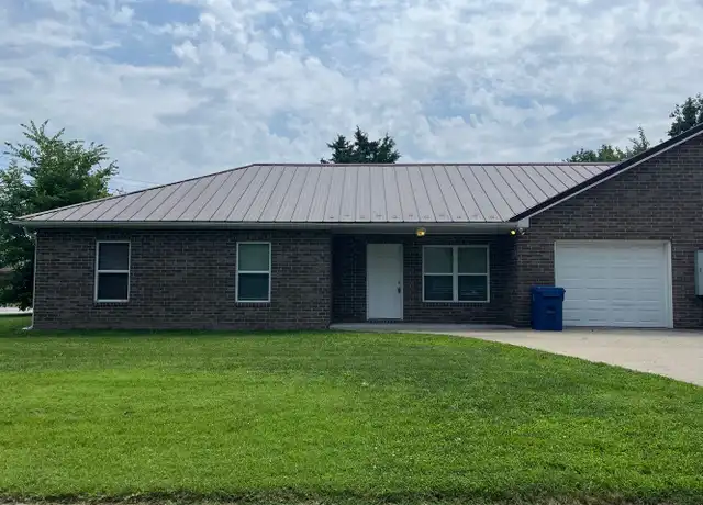Property at 412 Ash St Unit A, Ashland, MO, 65010, 3 beds, 2 baths, [object Object]