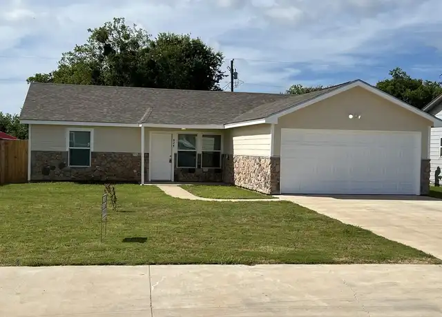 Property at 424 N Cleburne Whitney Rd Unit NA, Rio Vista, TX, 76093, 3 beds, 2 baths, [object Object]