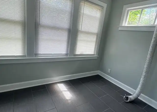 Property at 339 Munson St, New Haven, CT, 06511, 4 beds, 2 baths, [object Object]