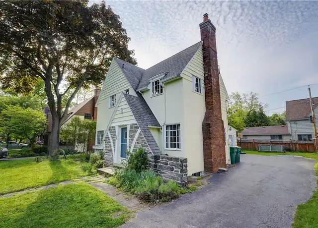 Property at 266 Avalon Dr, Rochester, NY, 14618, 3 beds, 1.5 baths, [object Object]