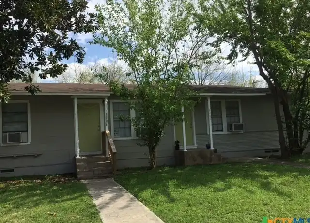 Property at 1002 Haynes St, San Marcos, TX, 78666, 2 beds, 1 bath, [object Object]
