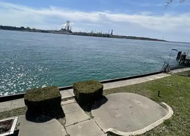 Property at 3392 Military St Unit 7, Port Huron, MI, 48060, 1 bed, 1 bath, [object Object]