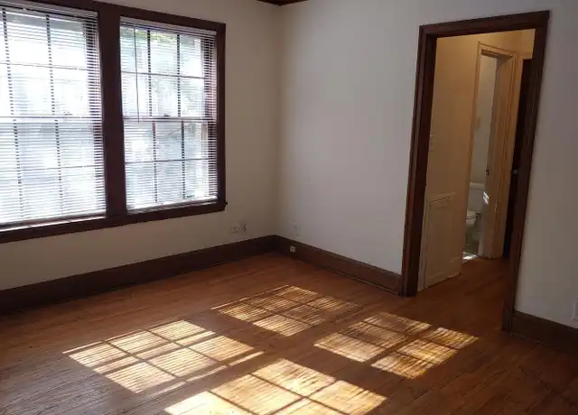 Property at 2434 Dupont Ave S Unit 4, Minneapolis, MN, 55405, 0 beds, 1 bath, [object Object]
