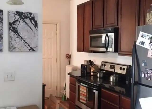 Property at 3434 W McLean Ave Unit 1S, Chicago, IL, 60647, 1 bed, 1 bath, [object Object]
