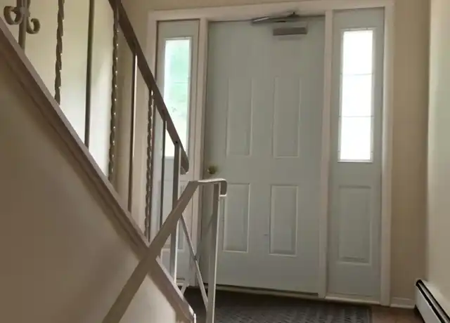 Property at 3776 Indian Run Dr Unit 4, Canfield, OH, 44406, 2 beds, 1 bath, [object Object]