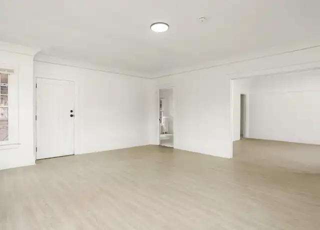 Property at 8939 Dexter Ave Unit B, Detroit, MI, 48206, 3 beds, 1 bath, [object Object]