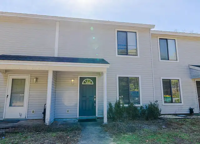 Property at 910 48th St, Niceville, FL, 32578, 2 beds, 1.5 baths, [object Object]