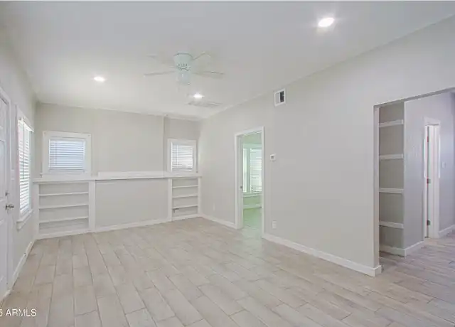 Property at 6808 N 23rd Ave Unit 6812 A, Phoenix, AZ, 85015, 1 bed, 1 bath, [object Object]