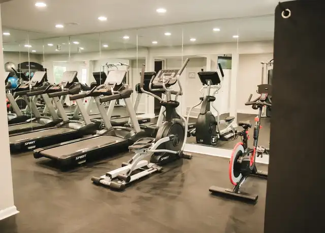 Property at The Avenue Apartments - 5939 W Friendly Ave, Greensboro, NC, 27410, 1-2 bed, 1 bath, [object Object]