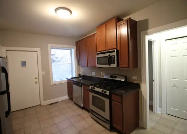 Property at 3800 W Irving Park Rd Unit 2E, Chicago, IL, 60618, 2 beds, 2 baths, [object Object]